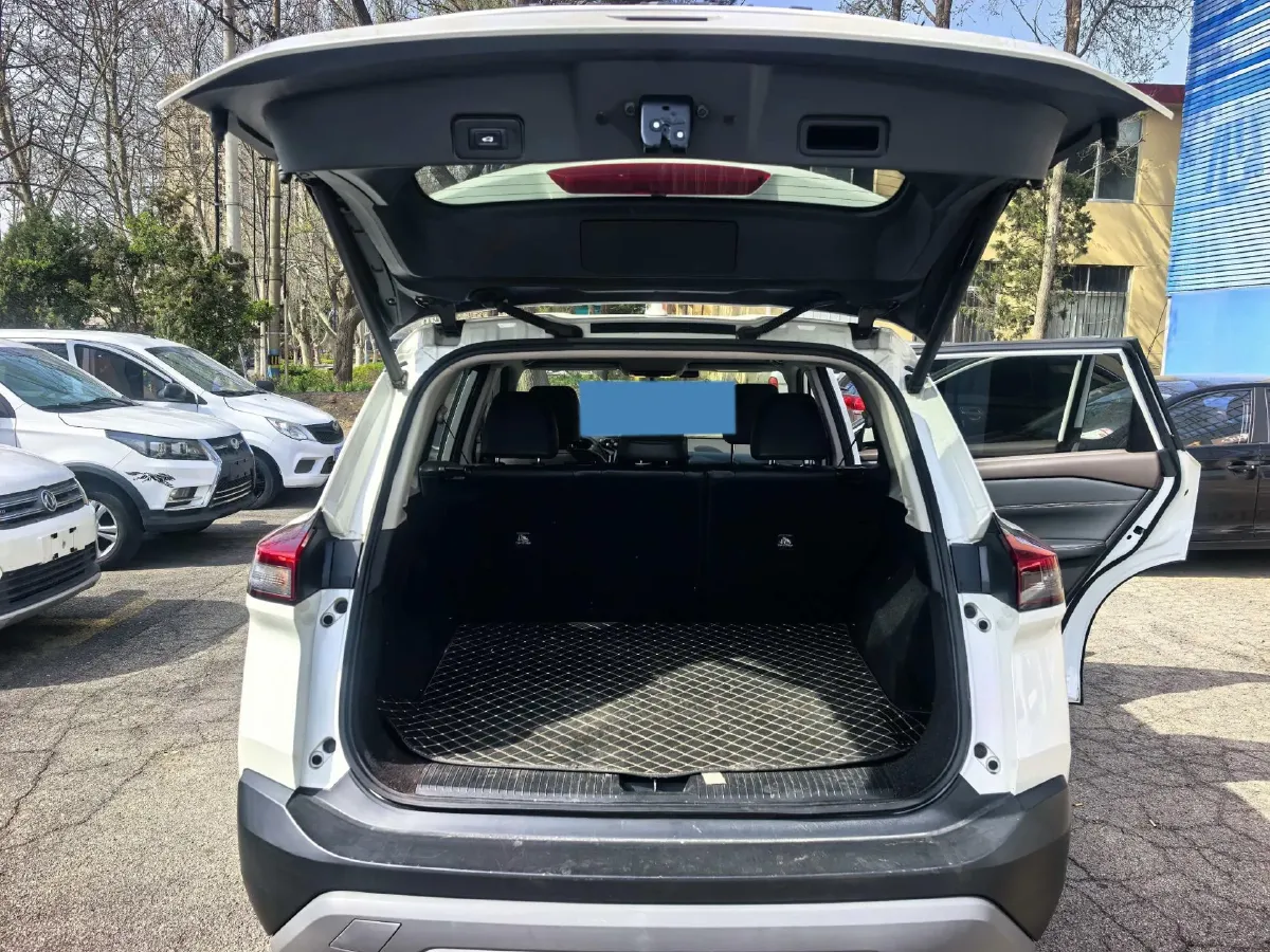 2021 Nissan X-Trail 1.5T 204HP L3 CVT,autocango,china used car exporter,china ev exporter,chinese used car exporter,chinese used ev exporter