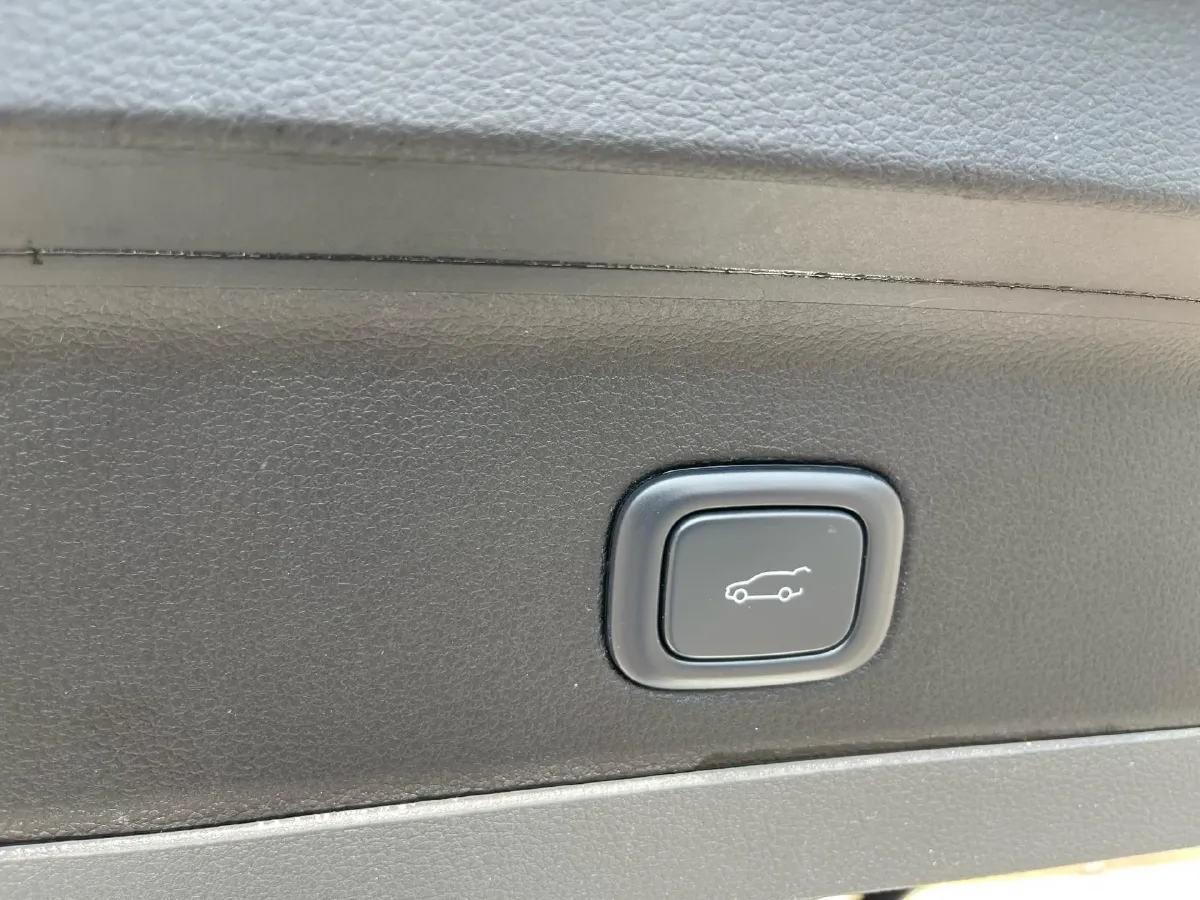 2020 Lexus NX 2.5L 155HP L4 E-CVT Hybrid,autocango,china used car exporter,china ev exporter,chinese used car exporter,chinese used ev exporter