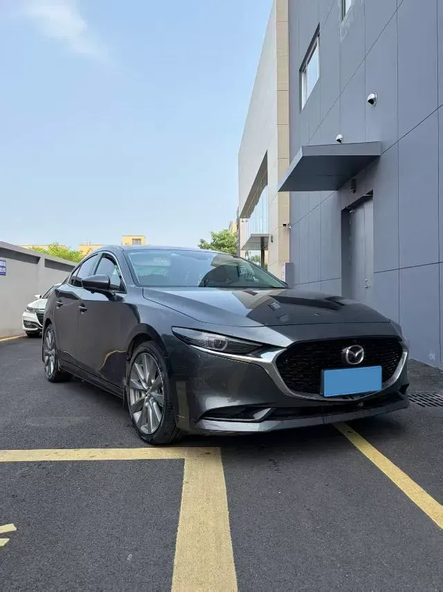 2022 Mazda 3 Axela 2.0L 158HP L4 6AT,autocango,china used car exporter,china ev exporter,chinese used car exporter,chinese used ev exporter