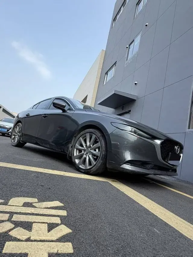 2022 Mazda 3 Axela 2.0L 158HP L4 6AT,autocango,china used car exporter,china ev exporter,chinese used car exporter,chinese used ev exporter