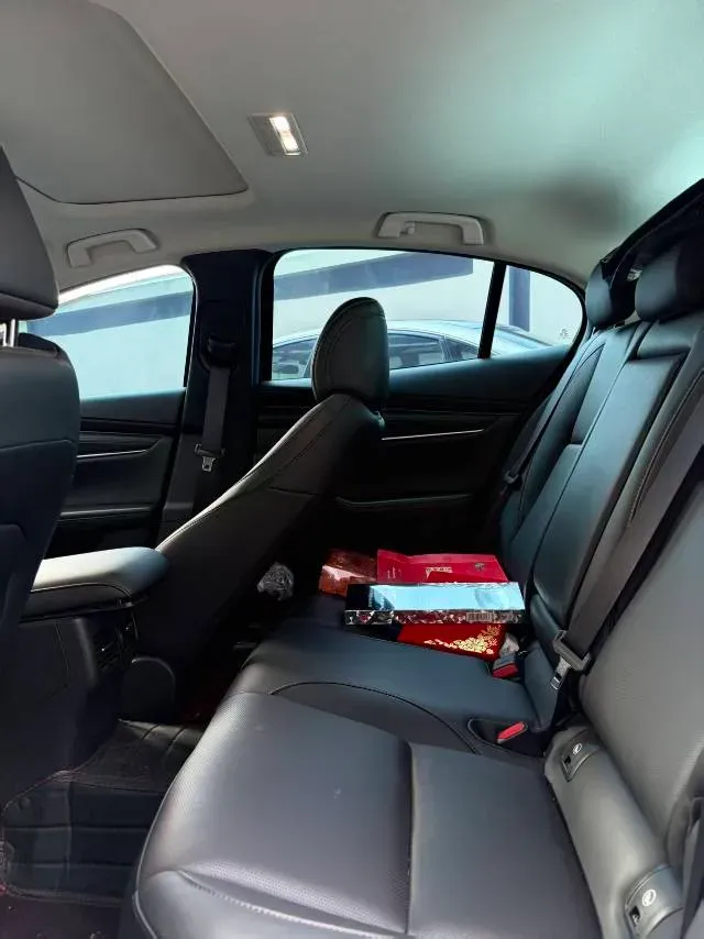 2022 Mazda 3 Axela 2.0L 158HP L4 6AT,autocango,china used car exporter,china ev exporter,chinese used car exporter,chinese used ev exporter