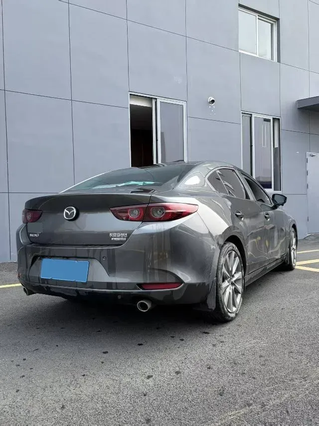 2022 Mazda 3 Axela 2.0L 158HP L4 6AT,autocango,china used car exporter,china ev exporter,chinese used car exporter,chinese used ev exporter