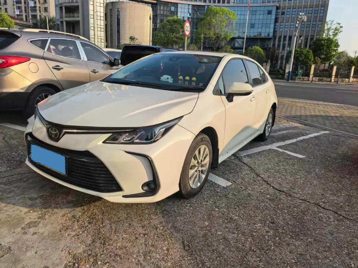 2019 Toyota Corolla 1.2T 116HP L4 CVT,autocango,china used car exporter,china ev exporter,chinese used car exporter,chinese used ev exporter