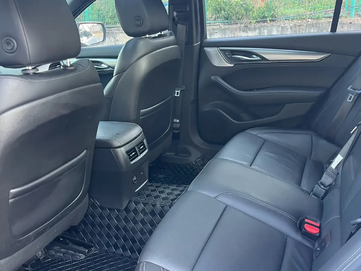 2020 Cadillac CT5 2.0T 237HP L4 10AT,autocango,china used car exporter,china ev exporter,chinese used car exporter,chinese used ev exporter