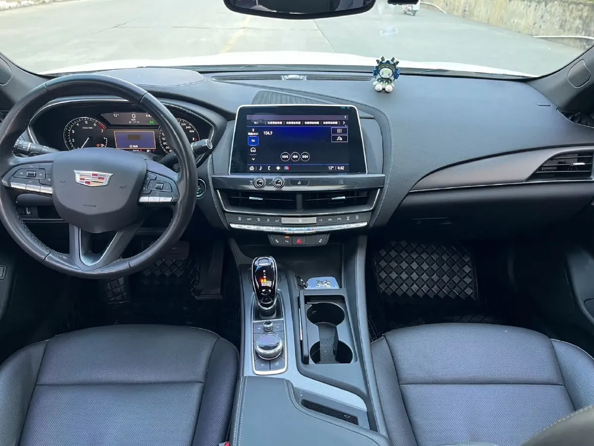 2020 Cadillac CT5 2.0T 237HP L4 10AT,autocango,china used car exporter,china ev exporter,chinese used car exporter,chinese used ev exporter