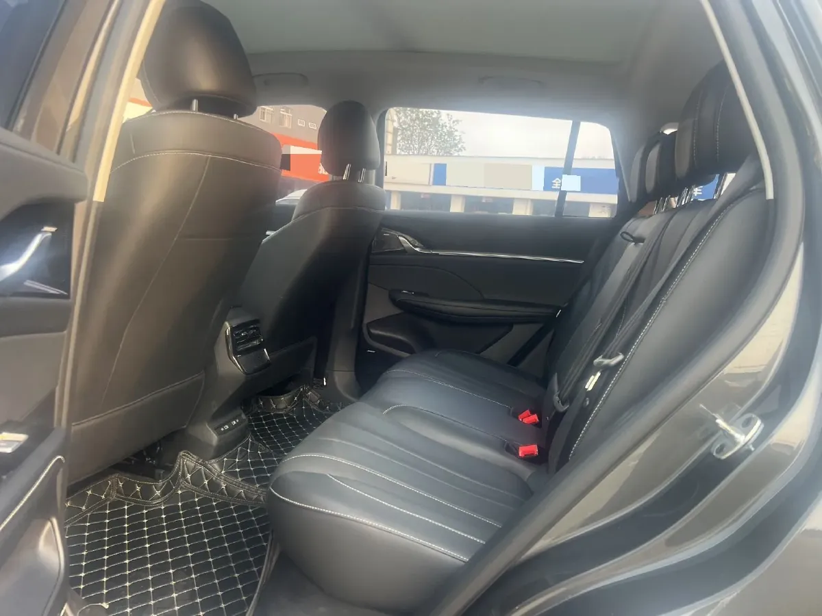 2022 Roewe RX5 MAX 2.0T 231HP L4 8AT,autocango,china used car exporter,china ev exporter,chinese used car exporter,chinese used ev exporter