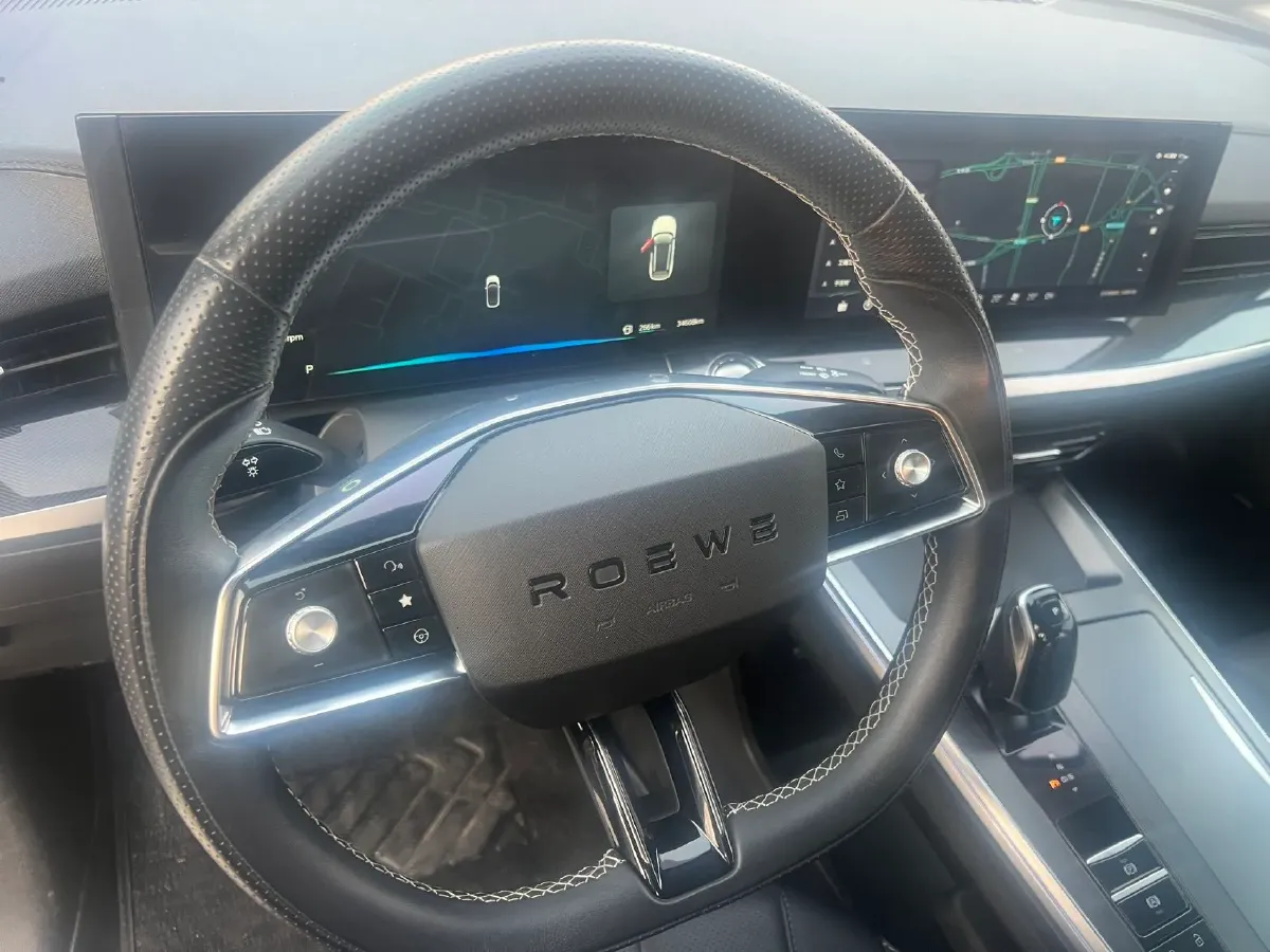 2022 Roewe RX5 MAX 2.0T 231HP L4 8AT,autocango,china used car exporter,china ev exporter,chinese used car exporter,chinese used ev exporter