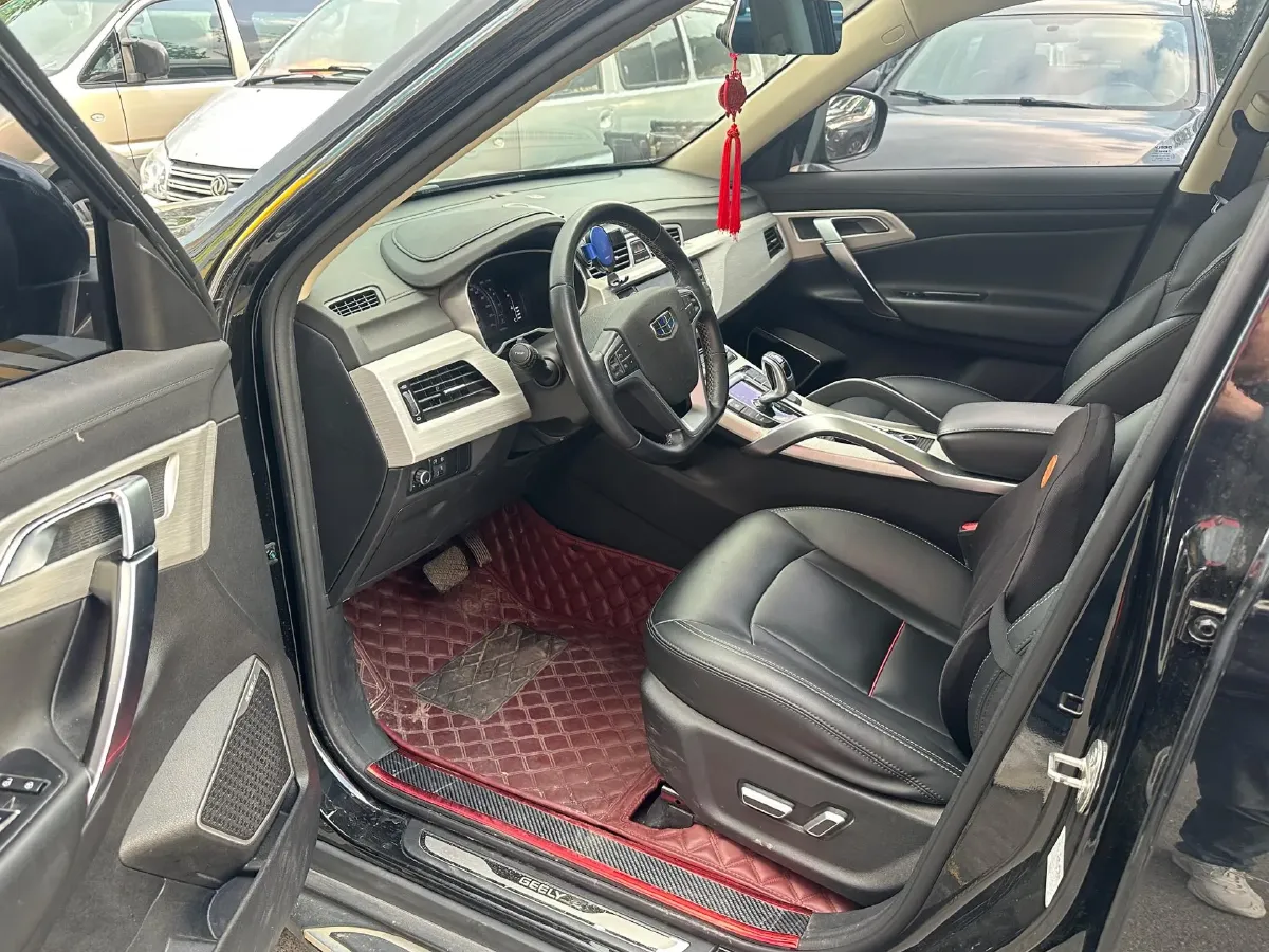 2020 Roewe i6 1.5T 169HP L4 7DCT,autocango,china used car exporter,china ev exporter,chinese used car exporter,chinese used ev exporter