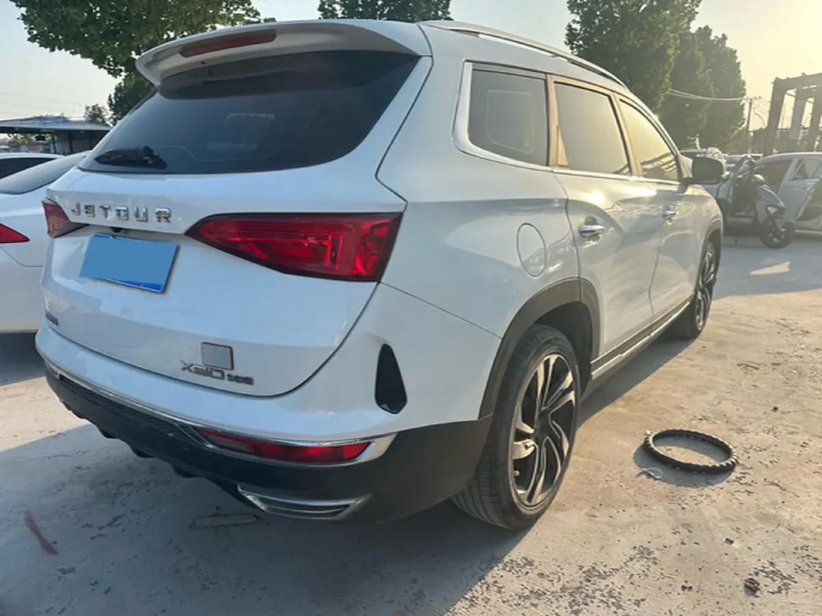 2019 Jetour X90 1.5T 147HP L4 6MT,autocango,china used car exporter,china ev exporter,chinese used car exporter,chinese used ev exporter