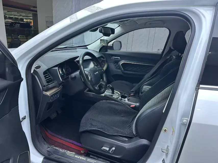 2021 Haval H6 1.5T 169HP L4 7DCT,autocango,china used car exporter,china ev exporter,chinese used car exporter,chinese used ev exporter