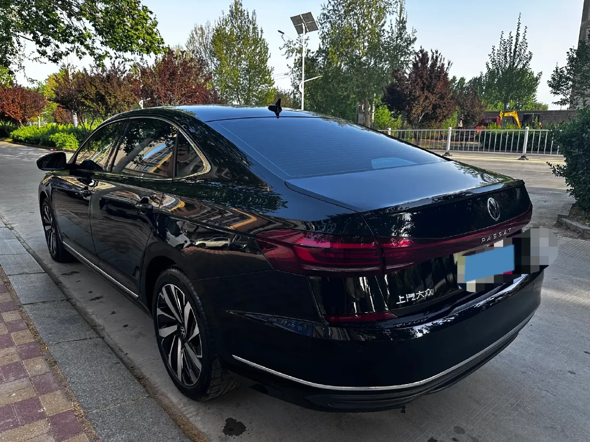 2024 Volkswagen Passat 2.0T 186HP L4 7DCT,autocango,china used car exporter,china ev exporter,chinese used car exporter,chinese used ev exporter