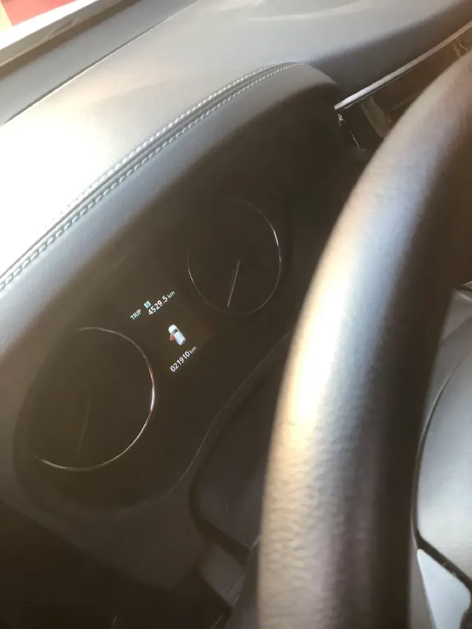 2021 Mitsubishi Outlander 2.0L 166HP L4 CVT,autocango,china used car exporter,china ev exporter,chinese used car exporter,chinese used ev exporter