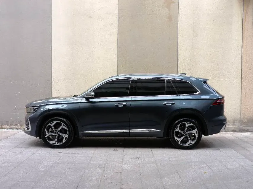 2021 Geely Monjaro 2.0T 218HP L4 7DCT,autocango,china used car exporter,china ev exporter,chinese used car exporter,chinese used ev exporter