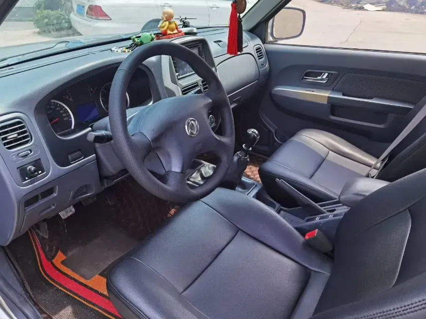 2017 Dongfeng RuiQi 2.5T 140HP L4 6MT,autocango,china used car exporter,china ev exporter,chinese used car exporter,chinese used ev exporter