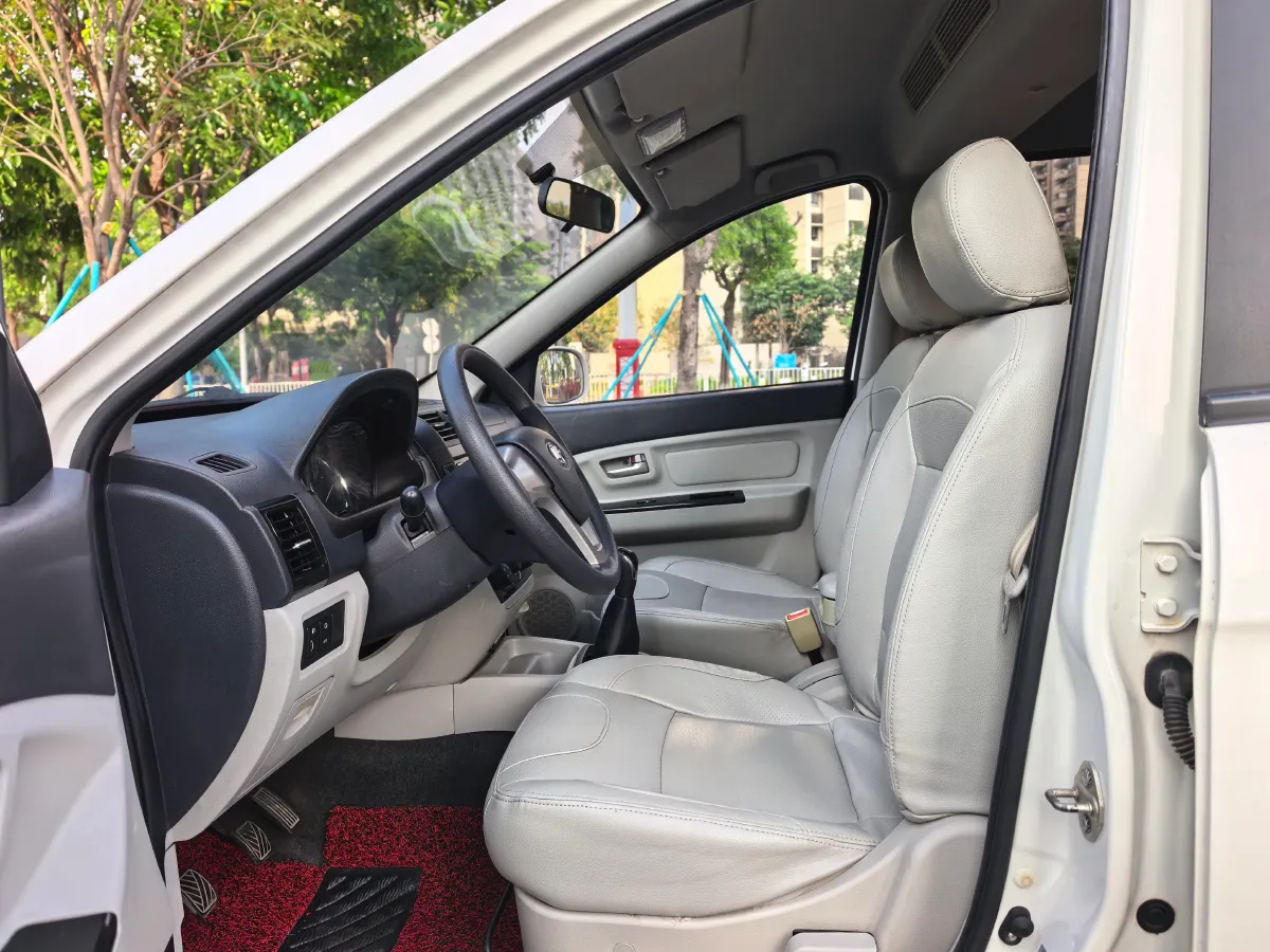 2018 BAIC ChangHe M50S 1.4L 99HP L4 5MT,autocango,china used car exporter,china ev exporter,chinese used car exporter,chinese used ev exporter