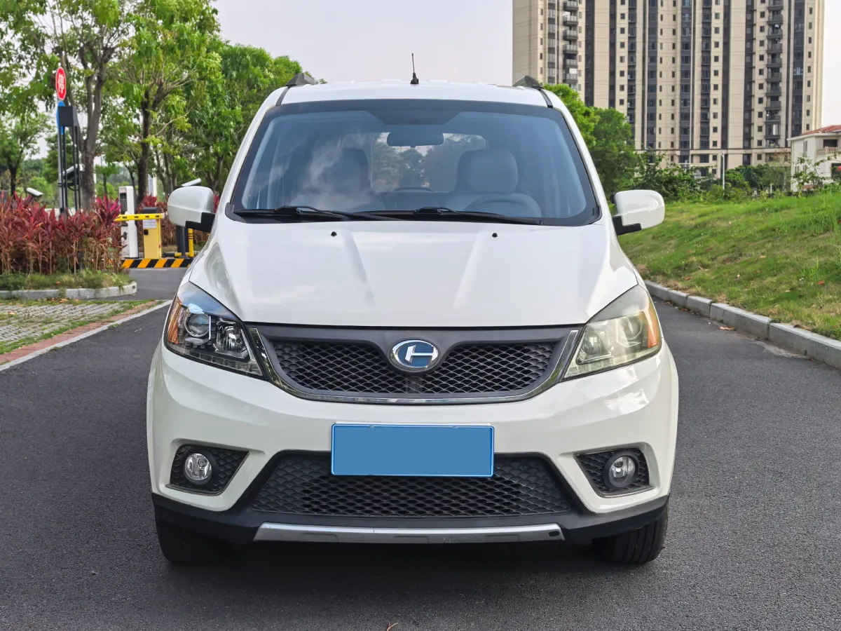 2018 BAIC ChangHe M50S 1.4L 99HP L4 5MT,autocango,china used car exporter,china ev exporter,chinese used car exporter,chinese used ev exporter