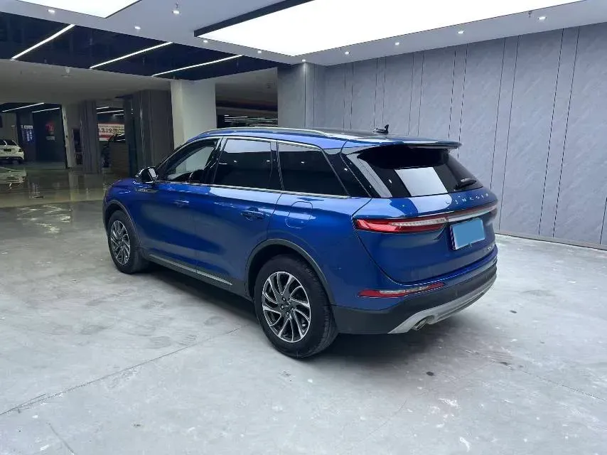 2022 Lincoln Corsair 2.0T 245HP L4 8AT,autocango,china used car exporter,china ev exporter,chinese used car exporter,chinese used ev exporter