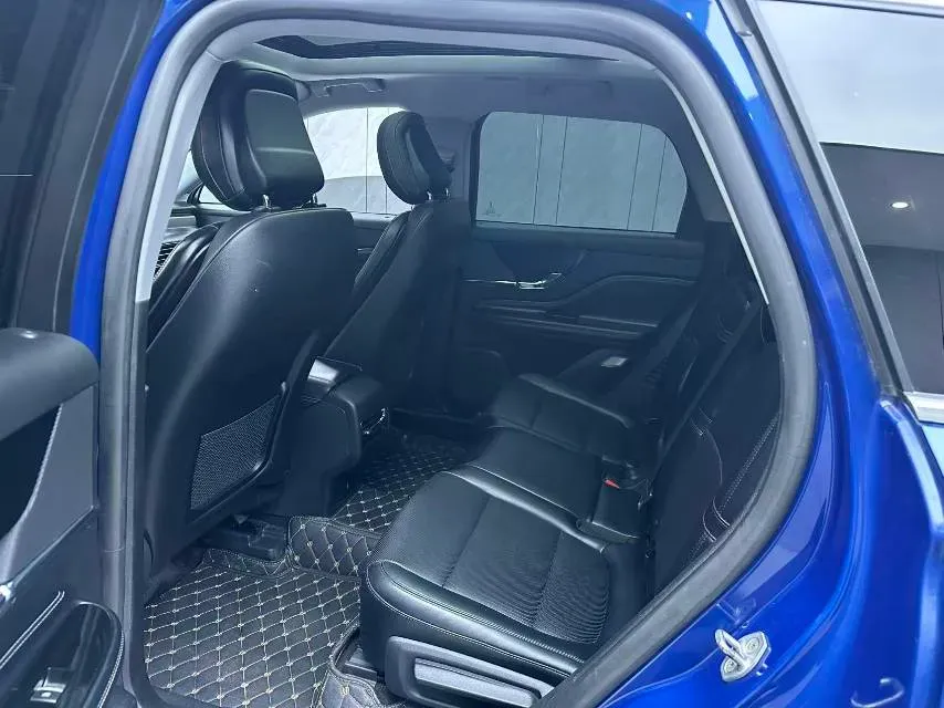 2022 Lincoln Corsair 2.0T 245HP L4 8AT,autocango,china used car exporter,china ev exporter,chinese used car exporter,chinese used ev exporter