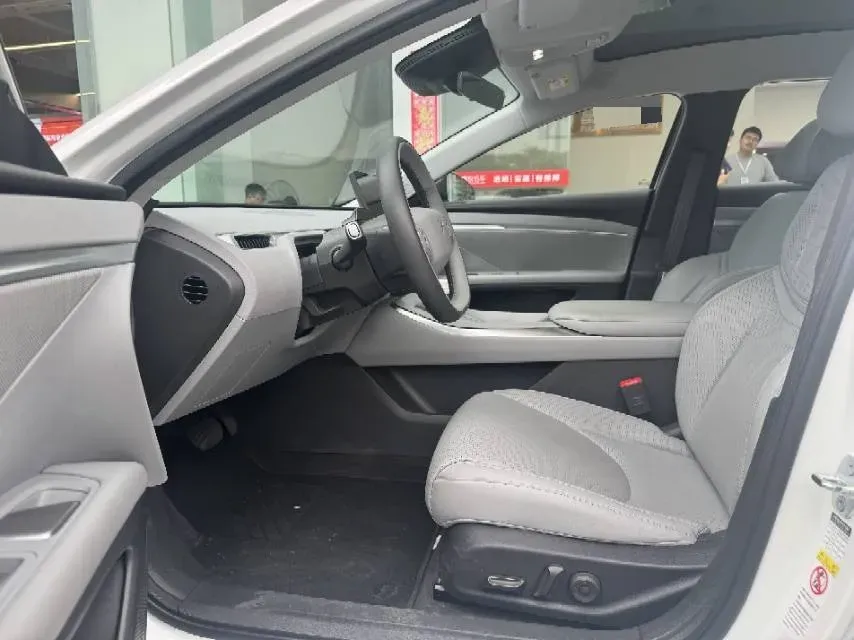 2025 Xpeng MONA M03 BEV,autocango,china used car exporter,china ev exporter,chinese used car exporter,chinese used ev exporter