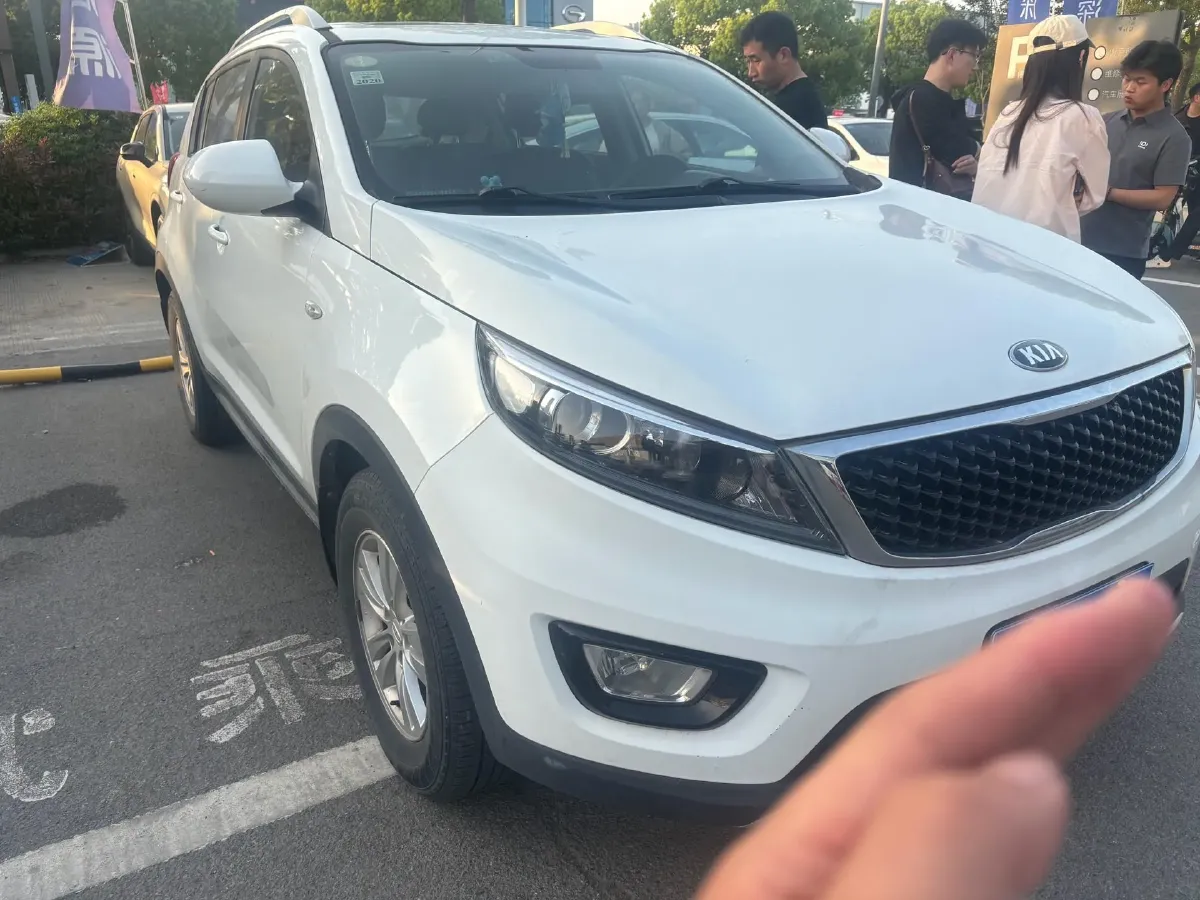 2016 Kia Sportage R 2.0L 165HP L4 6AT,autocango,china used car exporter,china ev exporter,chinese used car exporter,chinese used ev exporter