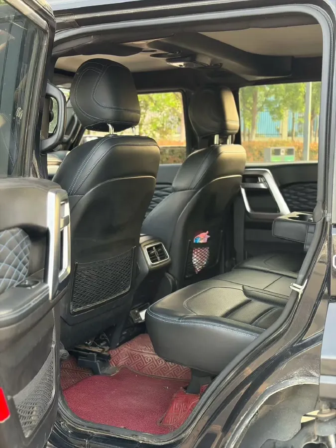 2019 Beijing BJ40 2.3T 231HP L4 6AT,autocango,china used car exporter,china ev exporter,chinese used car exporter,chinese used ev exporter