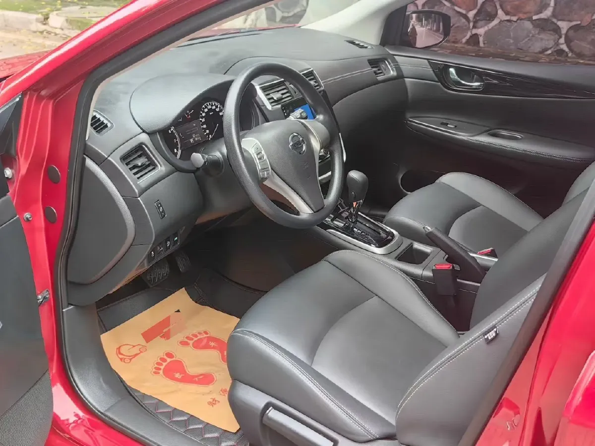 2021 Nissan Tiida 1.6L 122HP L4 CVT,autocango,china used car exporter,china ev exporter,chinese used car exporter,chinese used ev exporter