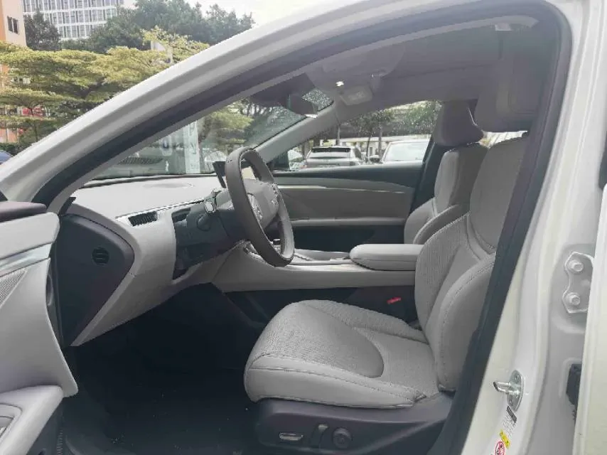 2025 Xpeng MONA M03 BEV,autocango,china used car exporter,china ev exporter,chinese used car exporter,chinese used ev exporter