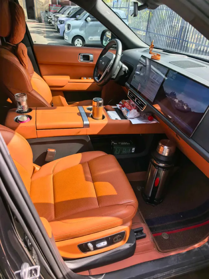 2022 Li L9 Range Extended 154HP REEV 42.6KWH,autocango,china used car exporter,china ev exporter,chinese used car exporter,chinese used ev exporter