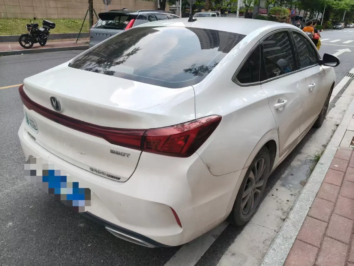 2023 ChangAn Eado 1.4T 160HP L4 7DCT,autocango,china used car exporter,china ev exporter,chinese used car exporter,chinese used ev exporter