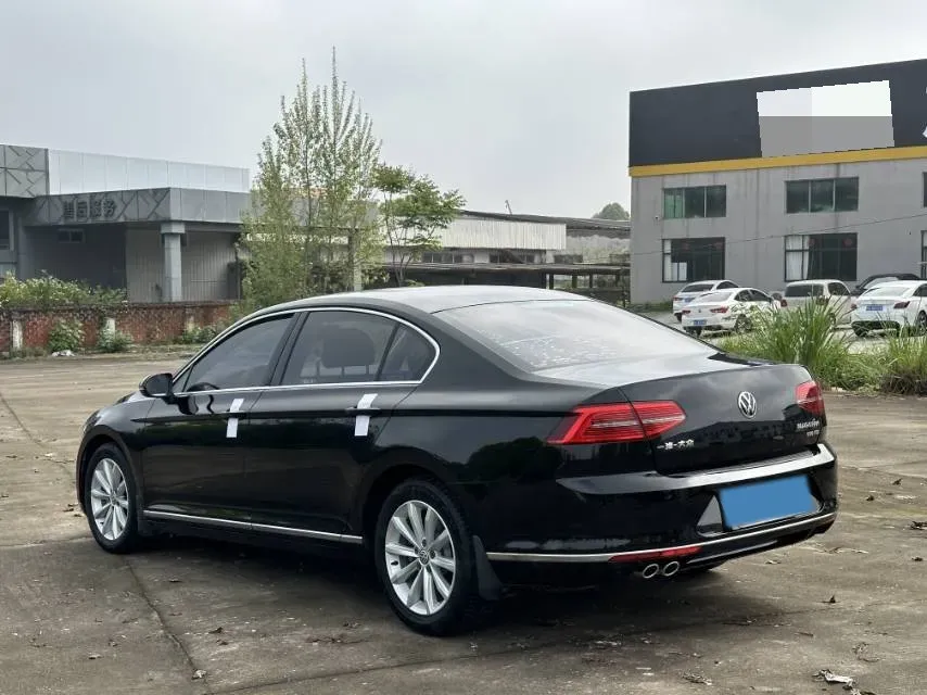 2018 Volkswagen Magotan 1.8T 180HP L4 7DCT,autocango,china used car exporter,china ev exporter,chinese used car exporter,chinese used ev exporter