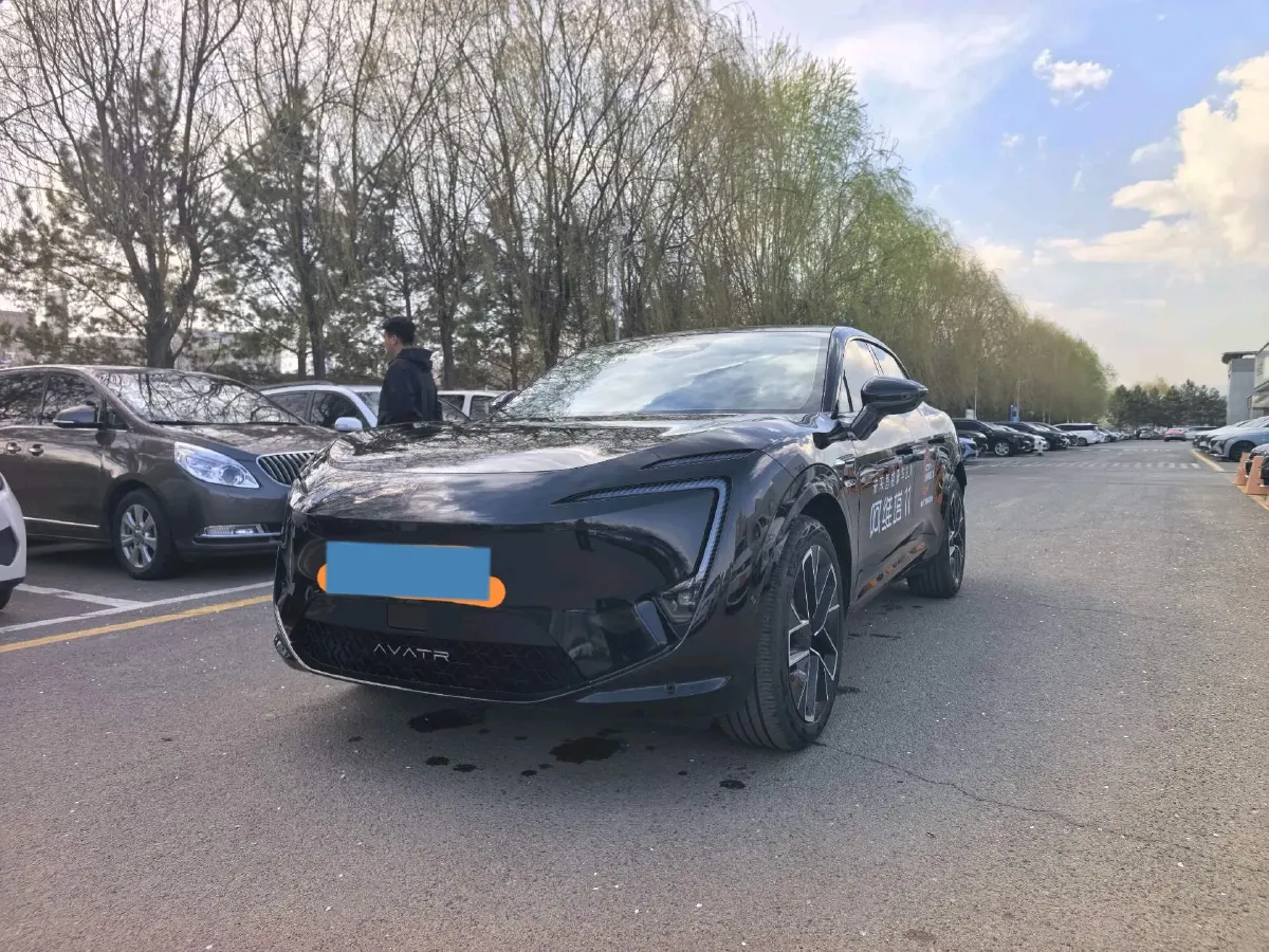2025 Avatr 11 1.5T 156HP L4 REEV 39.05KWH,autocango,china used car exporter,china ev exporter,chinese used car exporter,chinese used ev exporter