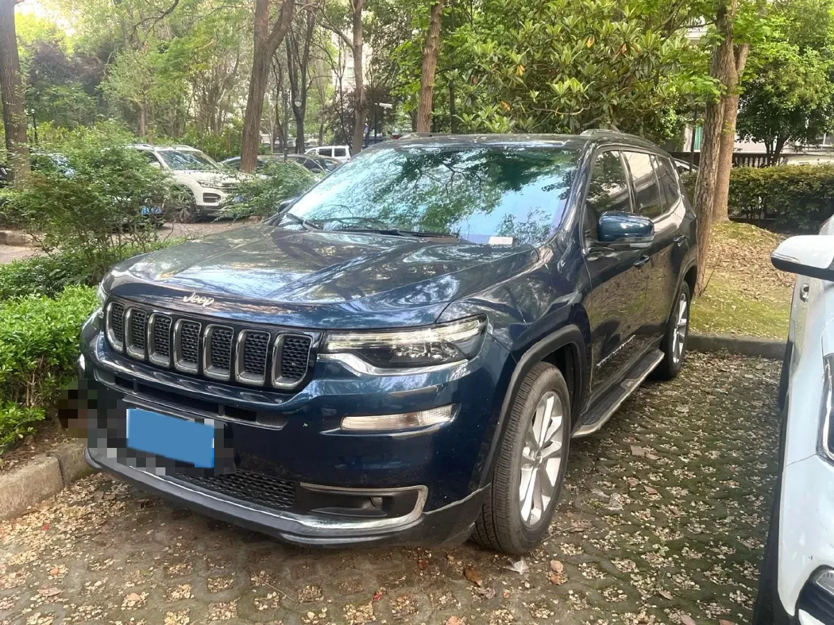 2020 Jeep Grand Commander 2.0T 234HP L4 9AT,autocango,china used car exporter,china ev exporter,chinese used car exporter,chinese used ev exporter