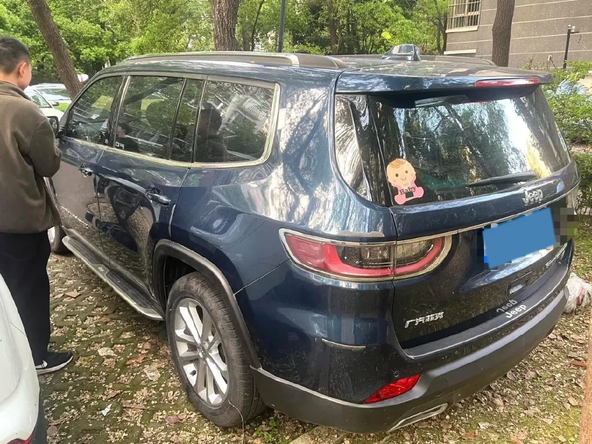 2020 Jeep Grand Commander 2.0T 234HP L4 9AT,autocango,china used car exporter,china ev exporter,chinese used car exporter,chinese used ev exporter