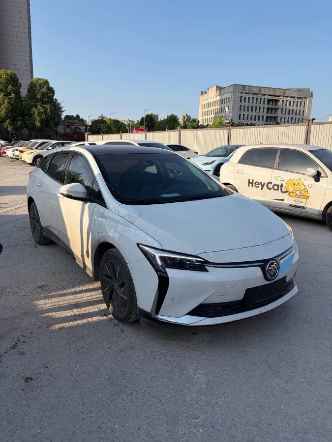 2022 Buick Velite 6 BEV 61.1KWH,autocango,china used car exporter,china ev exporter,chinese used car exporter,chinese used ev exporter