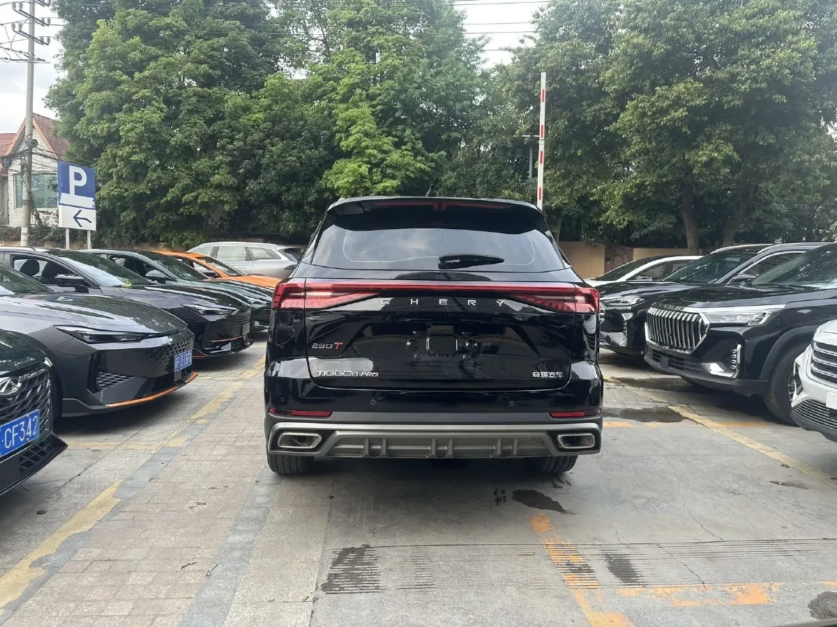 2024 Chery Tiggo 8 PRO 1.6T 197HP L4 7DCT,autocango,china used car exporter,china ev exporter,chinese used car exporter,chinese used ev exporter