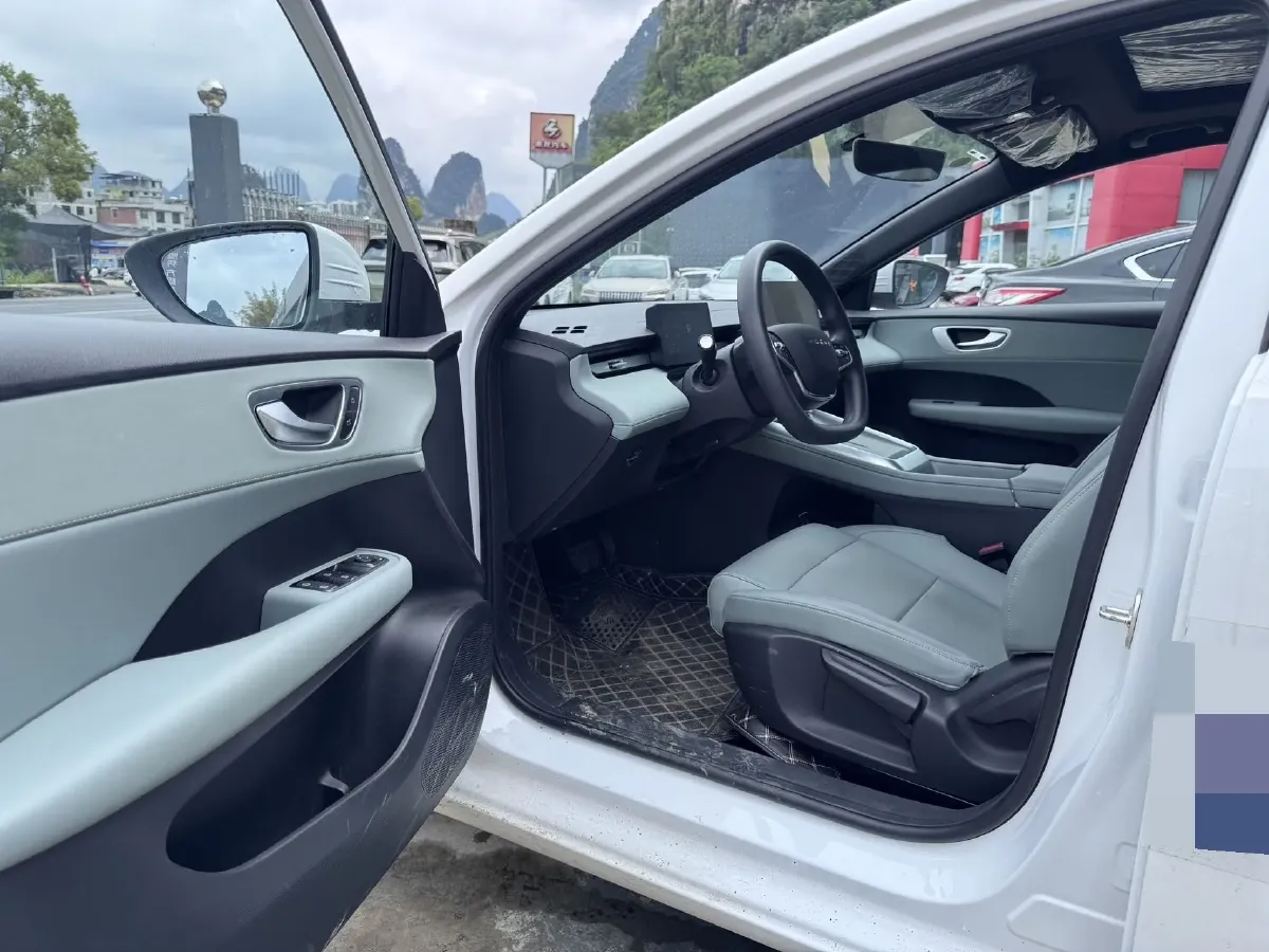 2025 Roewe D6 BEV,autocango,china used car exporter,china ev exporter,chinese used car exporter,chinese used ev exporter