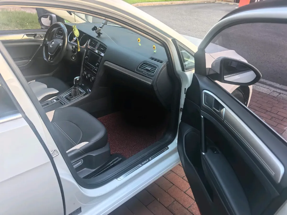 2018 Volkswagen Golf 1.4T 131HP L4 7DCT,autocango,china used car exporter,china ev exporter,chinese used car exporter,chinese used ev exporter