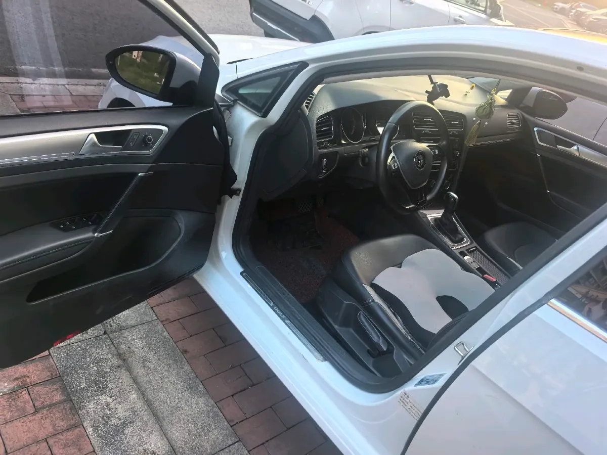 2018 Volkswagen Golf 1.4T 131HP L4 7DCT,autocango,china used car exporter,china ev exporter,chinese used car exporter,chinese used ev exporter