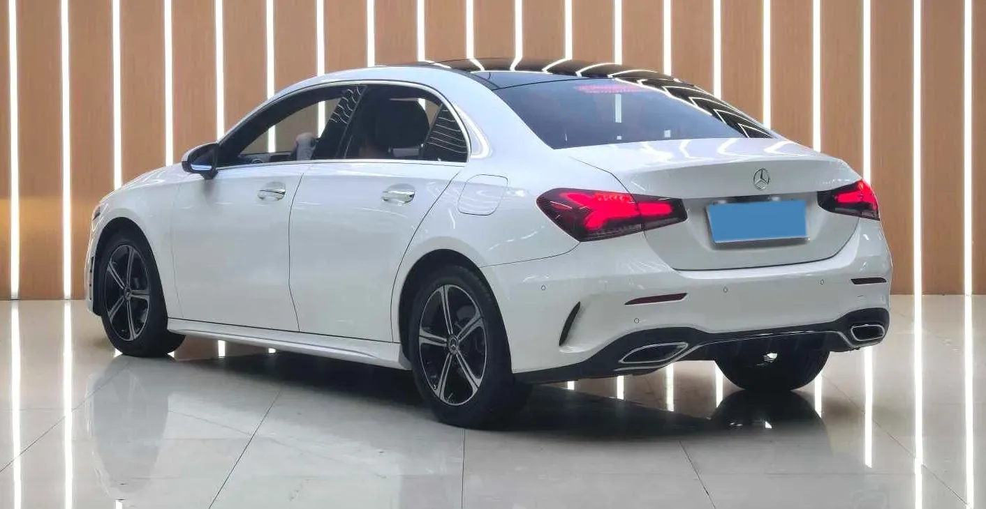 2023 Mercedes-Benz A Class 1.3T 163HP L4 7DCT,autocango,china used car exporter,china ev exporter,chinese used car exporter,chinese used ev exporter