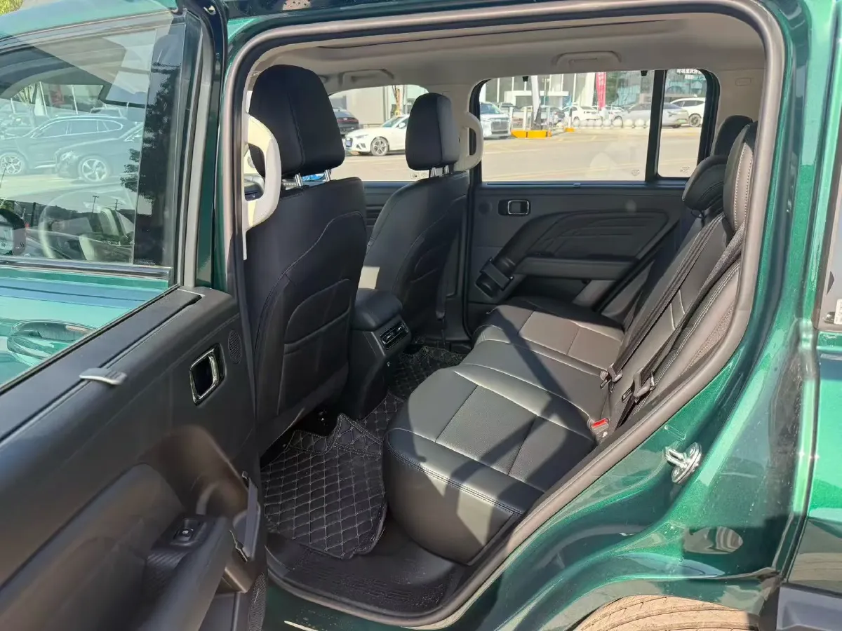 2025 Haval Raptor 2.0T 238HP L4 9DCT,autocango,china used car exporter,china ev exporter,chinese used car exporter,chinese used ev exporter