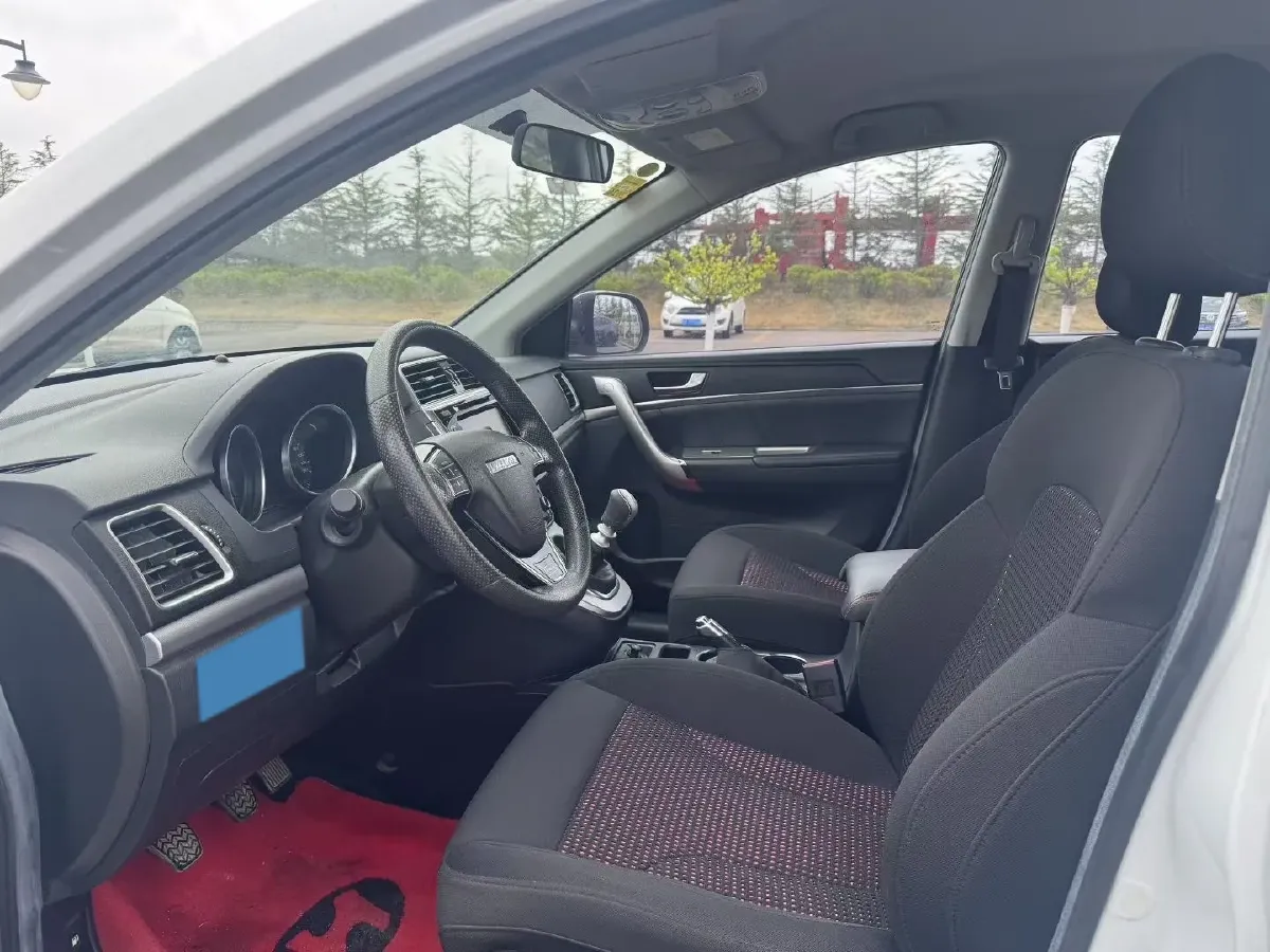 2019 Haval M6 1.5T 150HP L4 6MT,autocango,china used car exporter,china ev exporter,chinese used car exporter,chinese used ev exporter