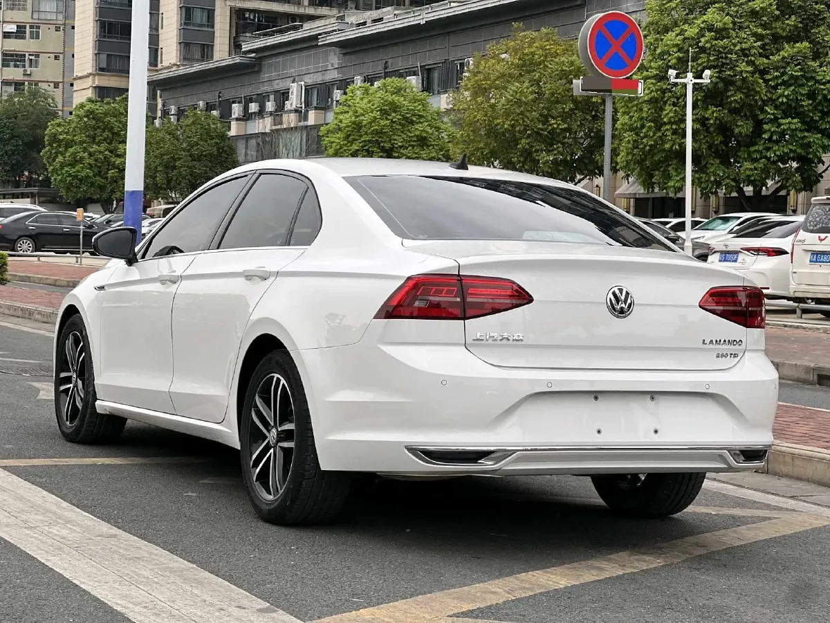 2021 Volkswagen Lamando 1.4T 150HP L4 7DCT,autocango,china used car exporter,china ev exporter,chinese used car exporter,chinese used ev exporter