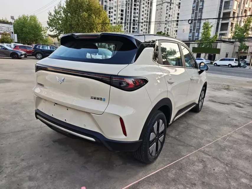 2025 WuLing HongGuang New Energy REEV 99HP REEV,autocango,china used car exporter,china ev exporter,chinese used car exporter,chinese used ev exporter