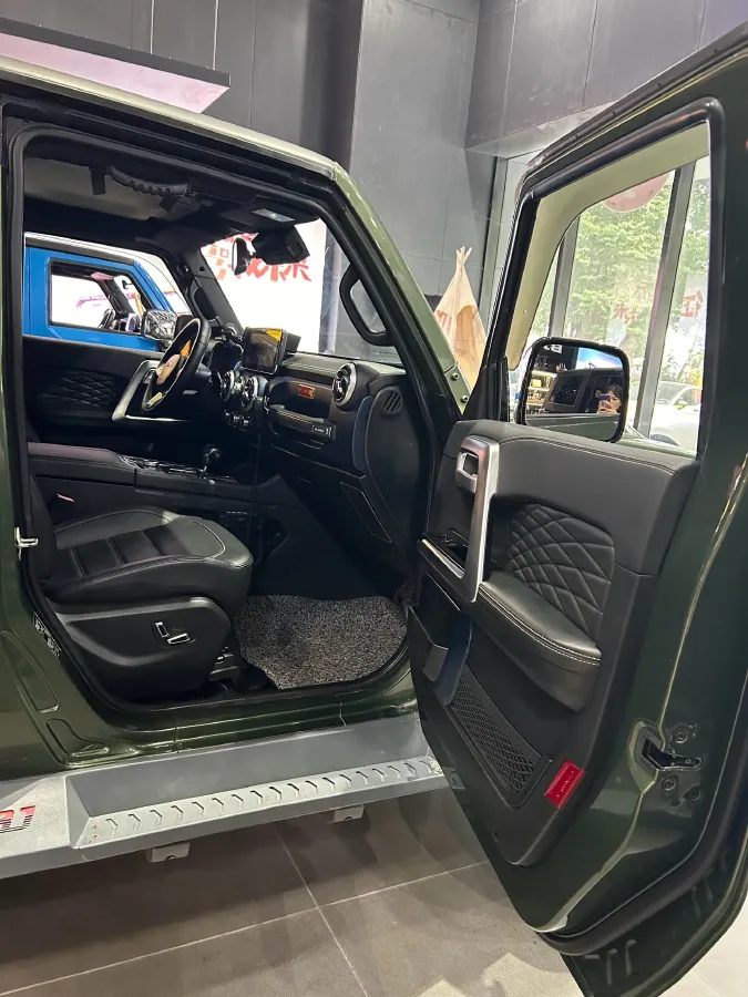 2020 Beijing BJ40 2.3T 231HP L4 6AT,autocango,china used car exporter,china ev exporter,chinese used car exporter,chinese used ev exporter