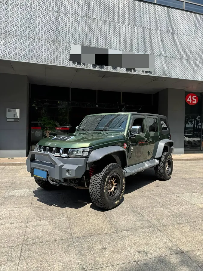 2020 Beijing BJ40 2.3T 231HP L4 6AT,autocango,china used car exporter,china ev exporter,chinese used car exporter,chinese used ev exporter