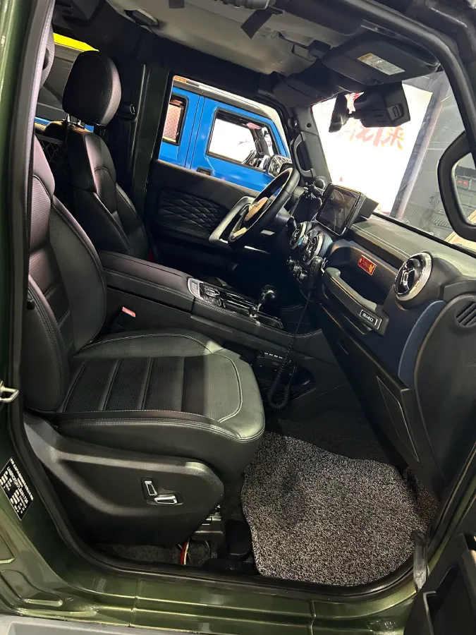 2020 Beijing BJ40 2.3T 231HP L4 6AT,autocango,china used car exporter,china ev exporter,chinese used car exporter,chinese used ev exporter