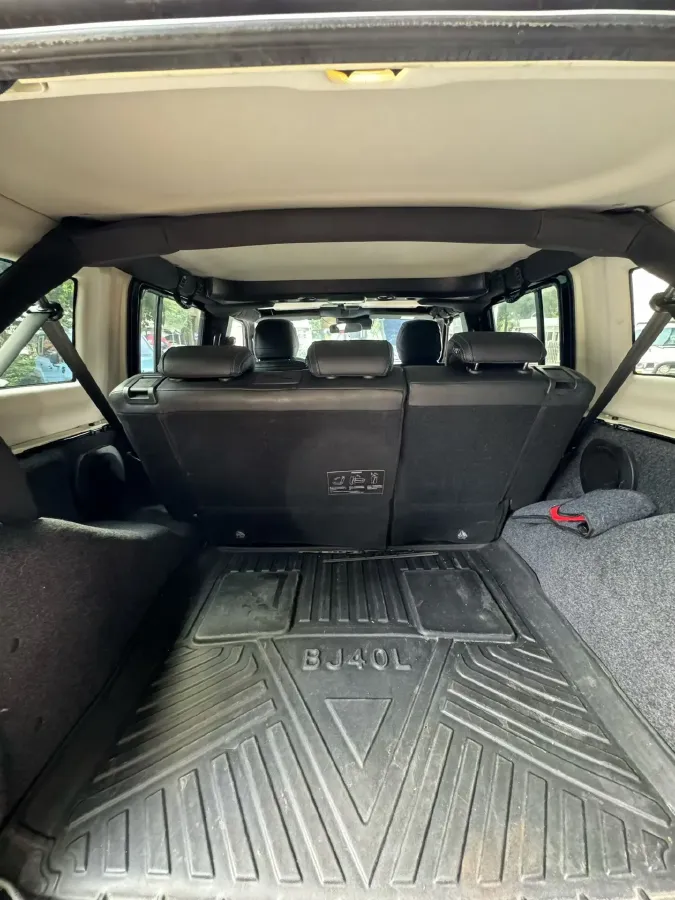 2020 Beijing BJ40 2.3T 231HP L4 6AT,autocango,china used car exporter,china ev exporter,chinese used car exporter,chinese used ev exporter