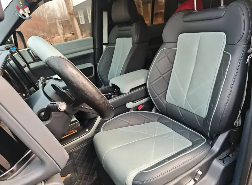 2025 FangChengBao Bao 5 1.5T 194HP L4 E-CVT PHEV,autocango,china used car exporter,china ev exporter,chinese used car exporter,chinese used ev exporter