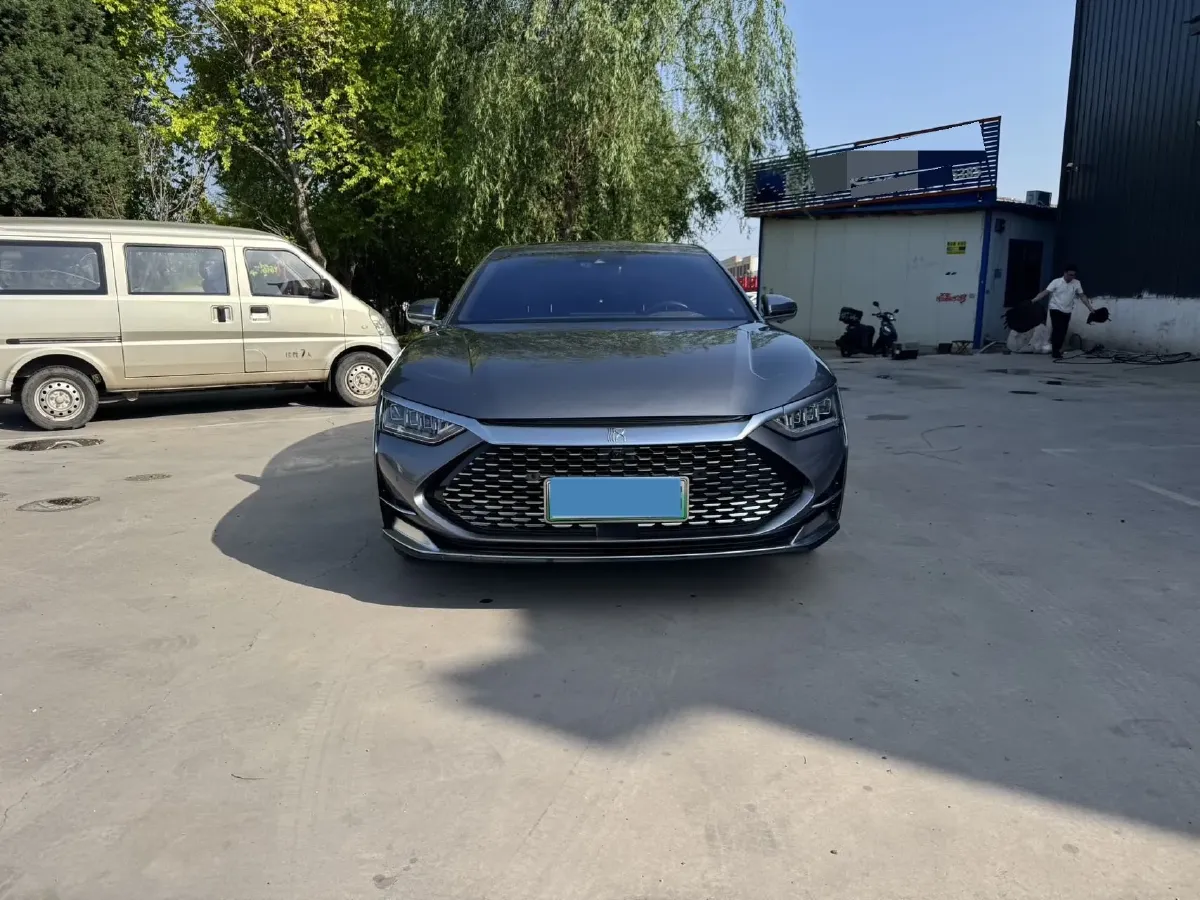 2020 WEY VV7 2.0T 227HP L4 7DCT PHEV,autocango,china used car exporter,china ev exporter,chinese used car exporter,chinese used ev exporter