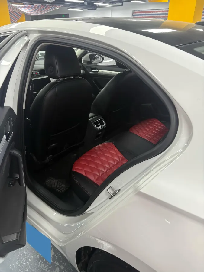 2018 Volkswagen Lamando 1.4T 131HP L4 7DCT,autocango,china used car exporter,china ev exporter,chinese used car exporter,chinese used ev exporter